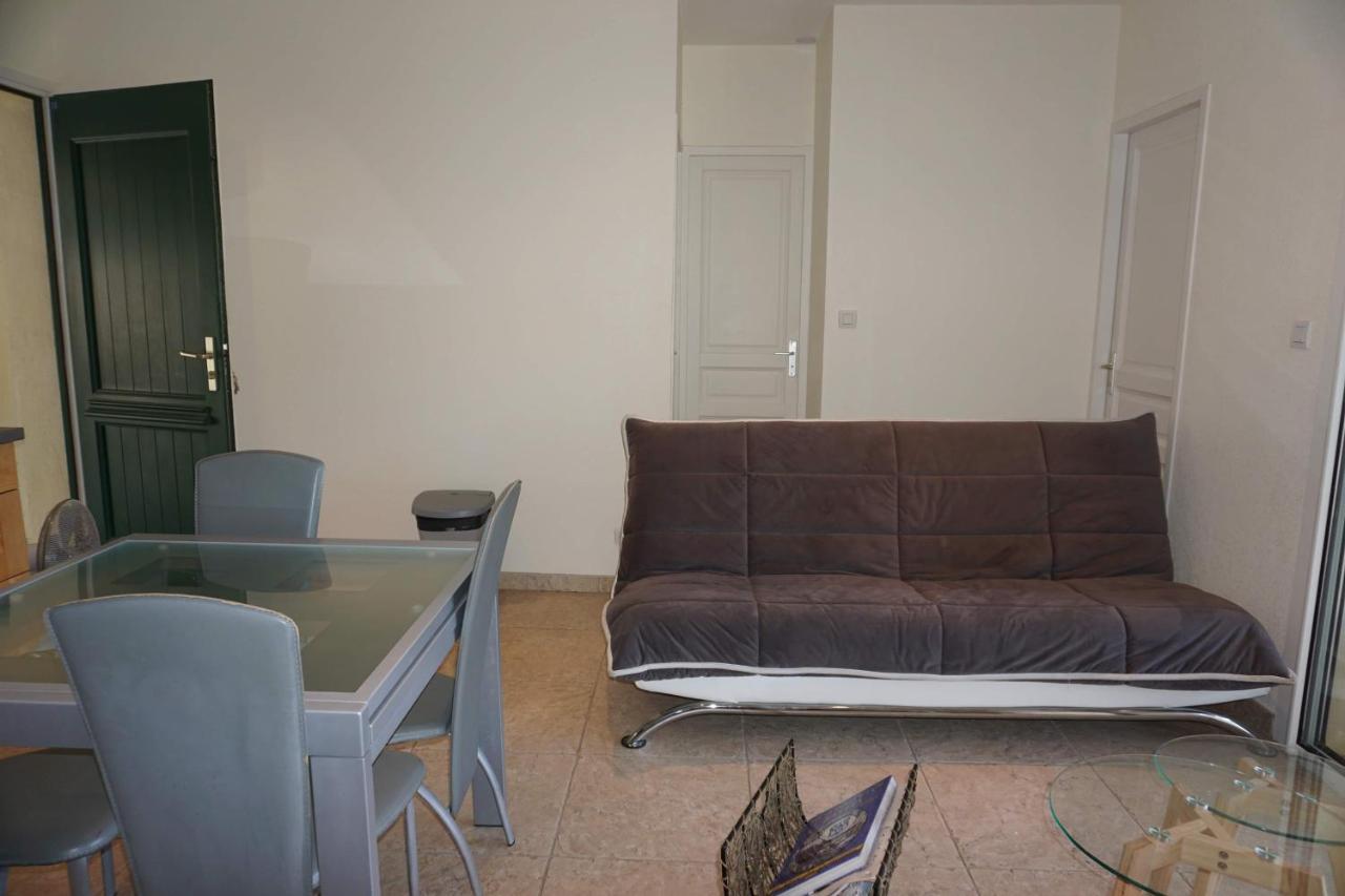 Joli T3 Familial Proche De La * Saint-Florent (Corsica)